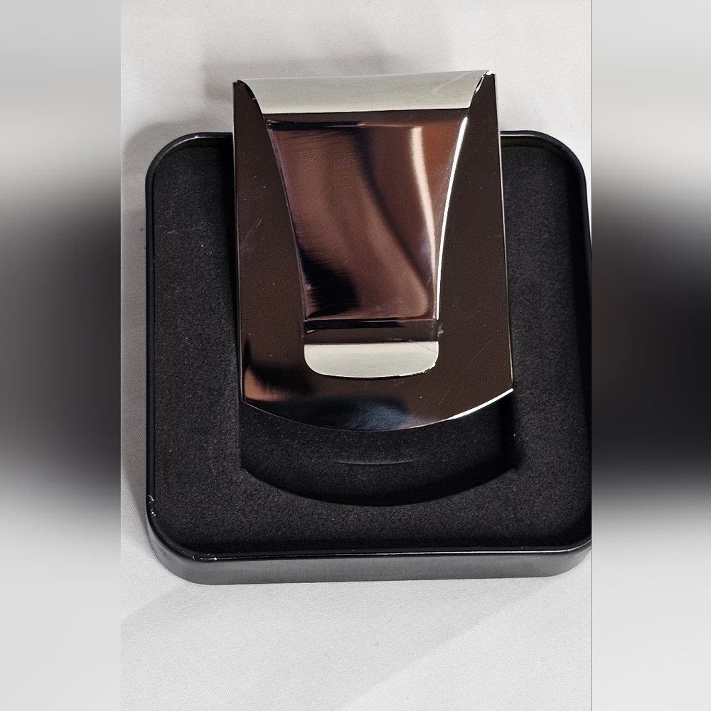 Storus Smart Money Clip - Picture 3 of 4